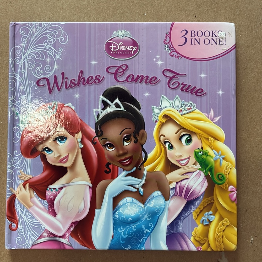 Set of three Disney princess books 1 hardcover 2 paperback - Picture 6 of 16